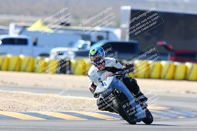 media/Feb-12-2022-SoCal Trackdays (Sat) [[3b21b94a56]]/Turn 2 (1045am)/